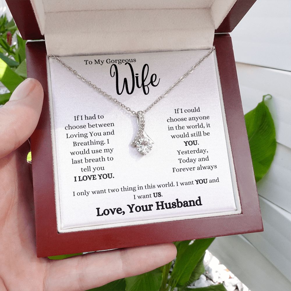 TO MY GORGEOUS WIFE | ALLURING BEAUTY NECKLACE